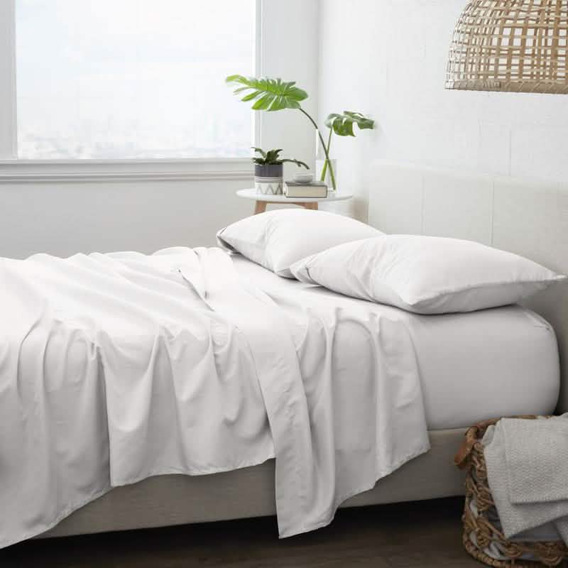 4-Piece Set: Made Supply Co. Solid Sheet