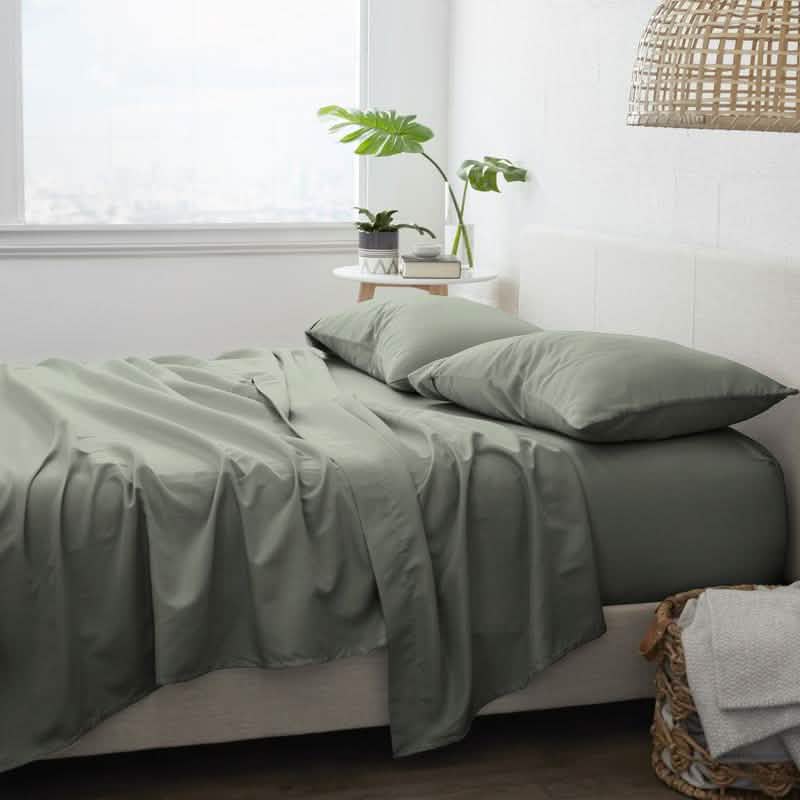 4-Piece Set: Made Supply Co. Solid Sheet
