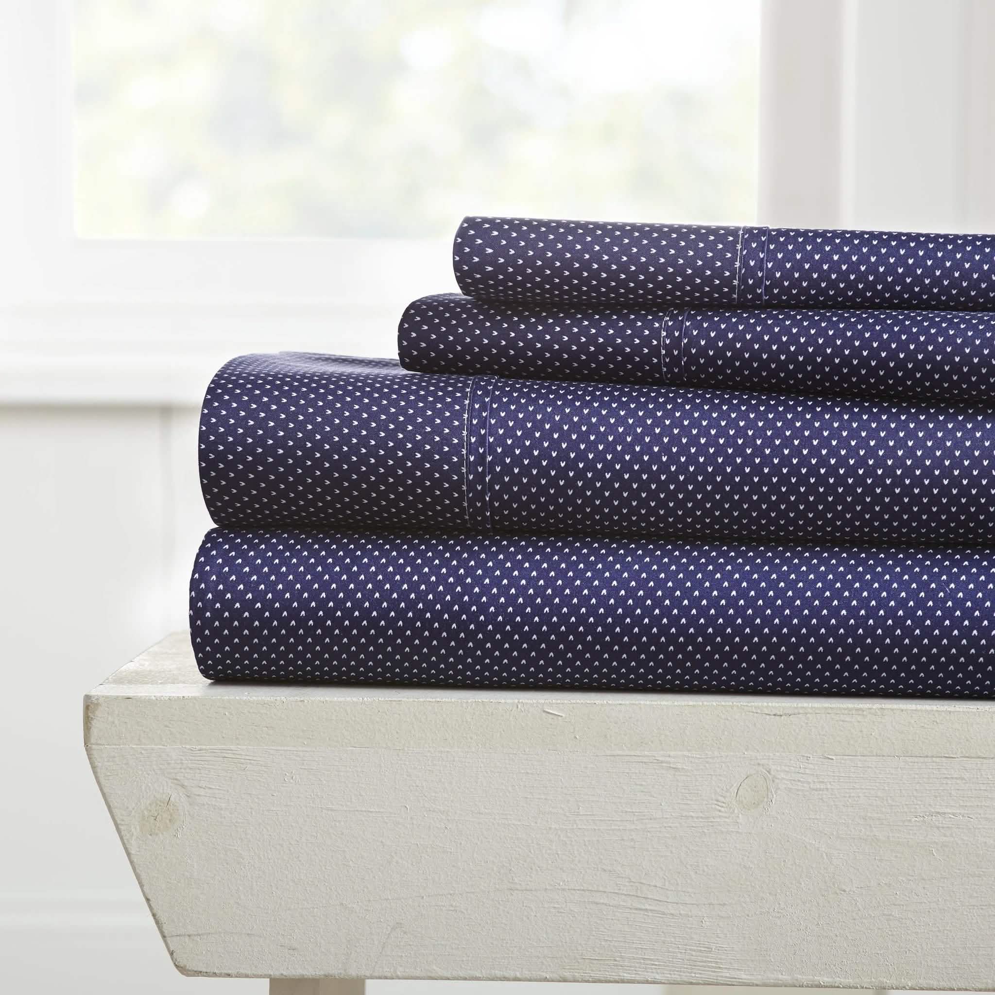 4-Piece Set: My Heart Patterned Sheet Set