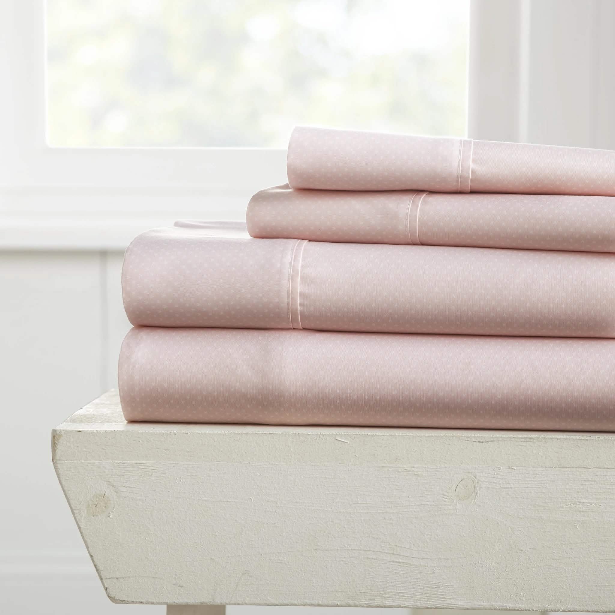 4-Piece Set: My Heart Patterned Sheet Set