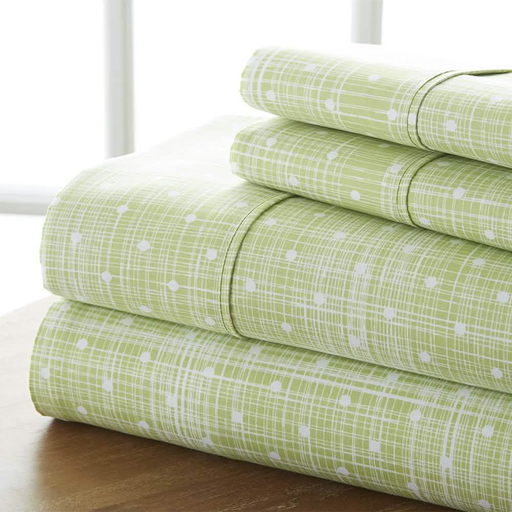 4-Piece Set: Polkadot Patterned Sheet Set