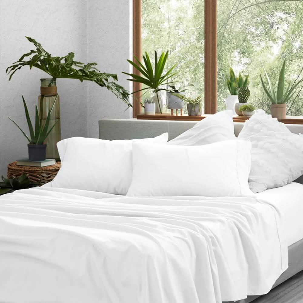 4-Piece: Solid Sheet Set