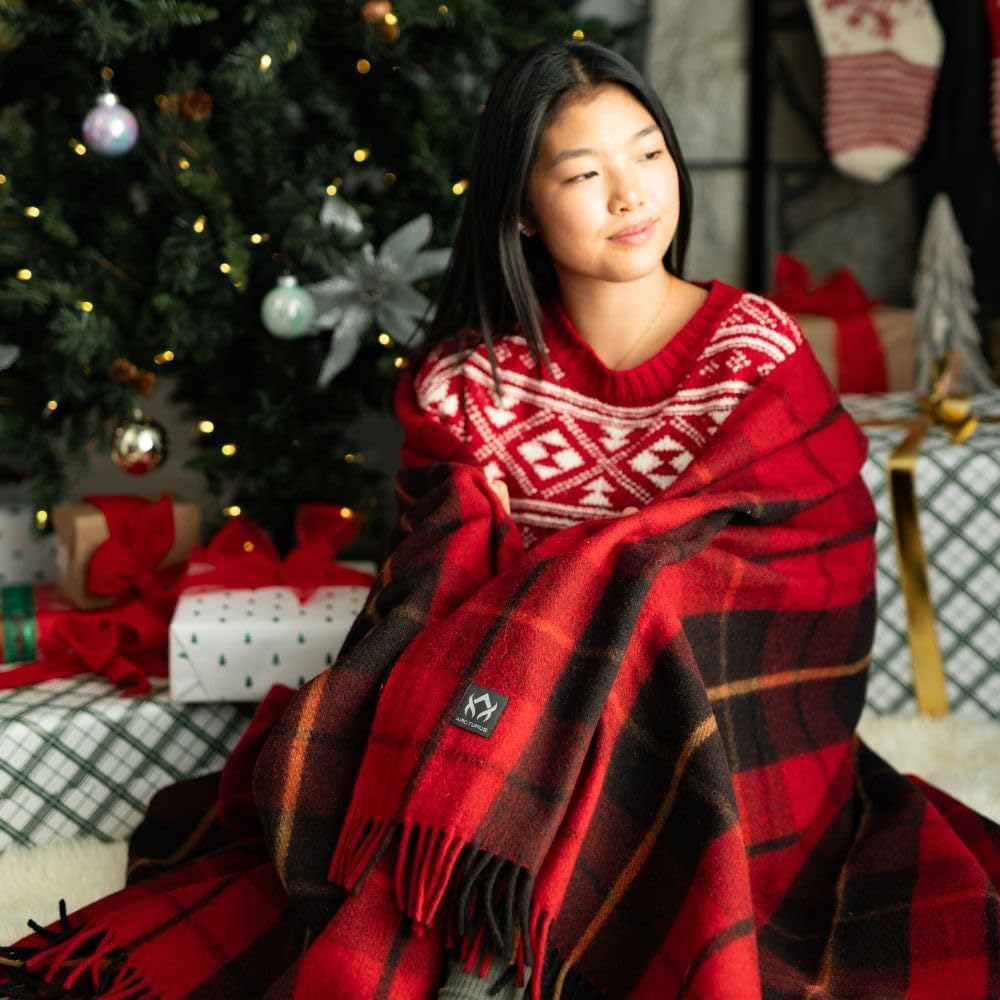 Arcturus Wool Blanket Throw - 50in x 60in - Clan Wallace Plaid