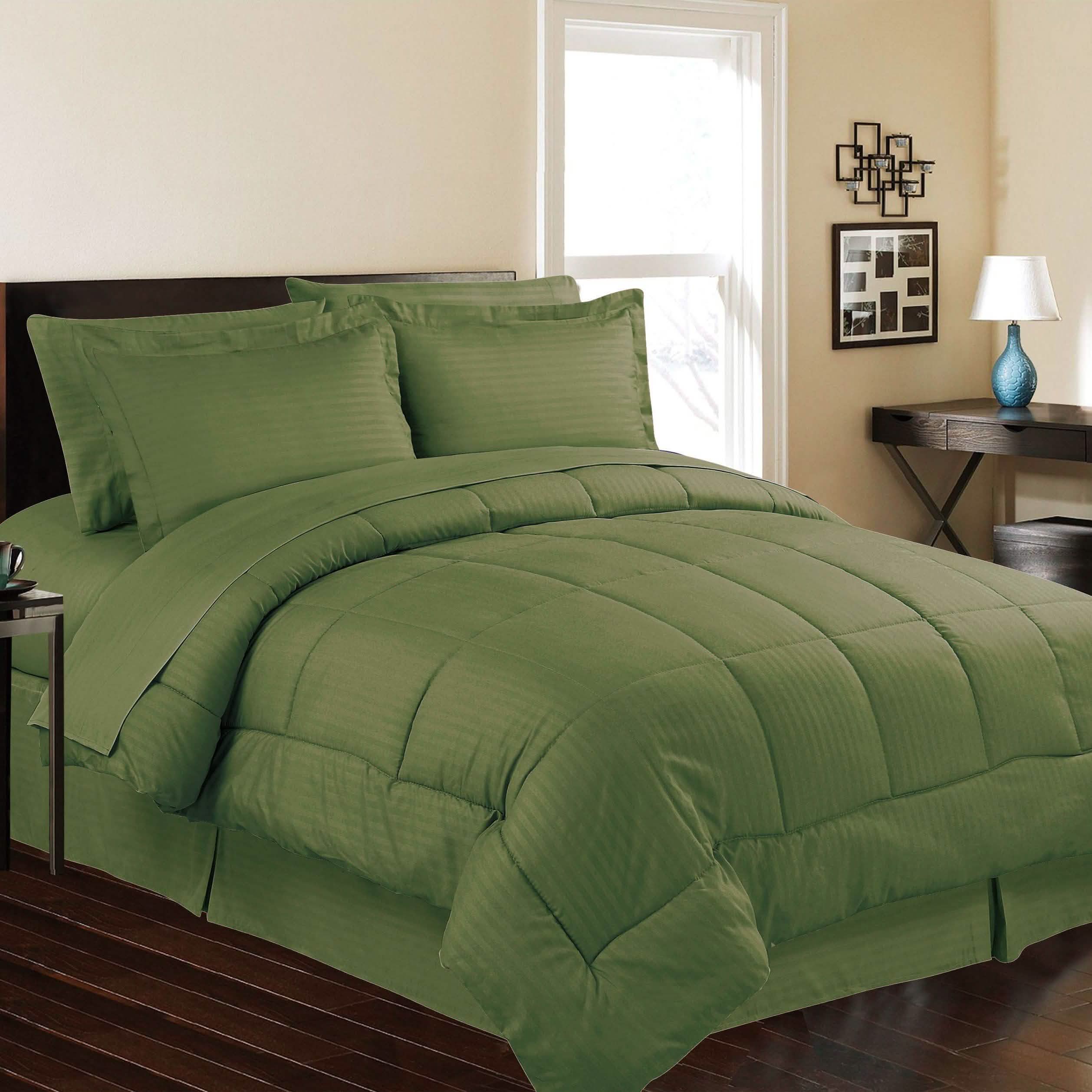 8-Piece: Embossed Bed Set