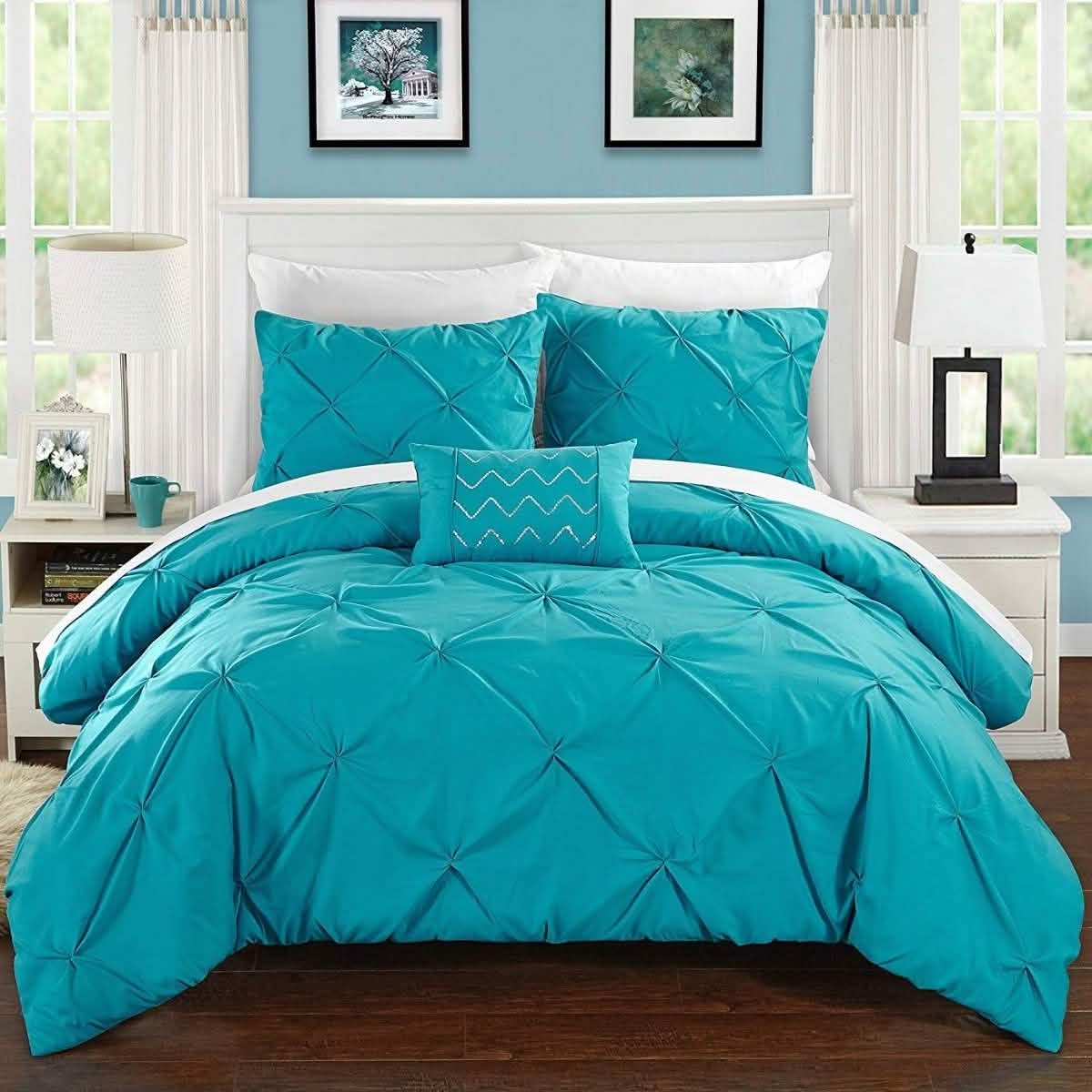 Armi Pinch-Pleated Microfiber Duvet Cover Set