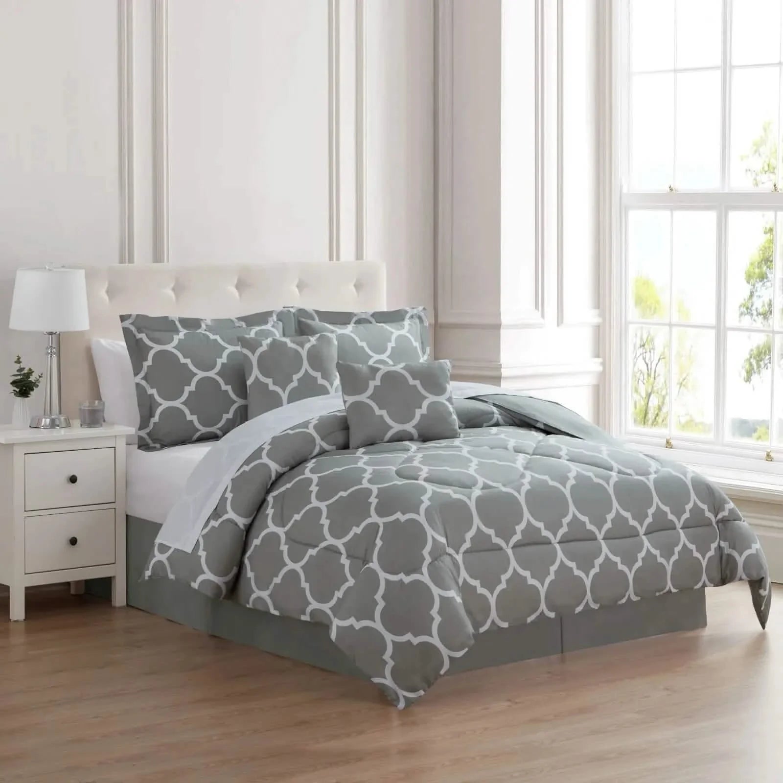 6-Piece Set: Kathy Ireland Trellis Oversized Comforter Set